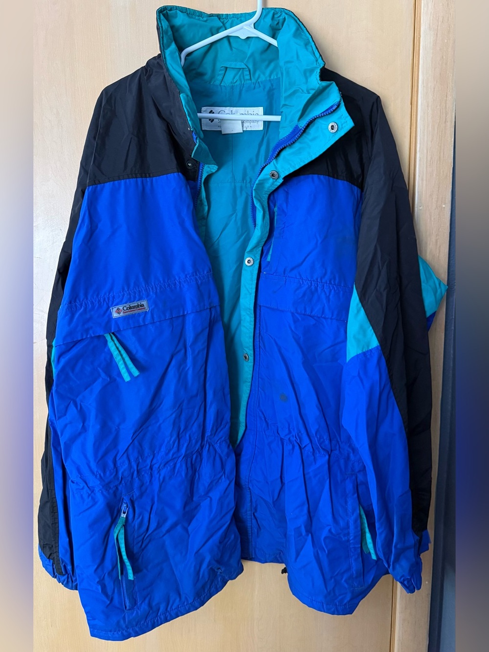Columbia Mens interchange Blue Teal Black Colorblock winter coat.